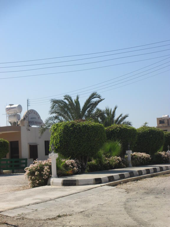Anastasia Holiday Apartments Klorakas Exterior photo