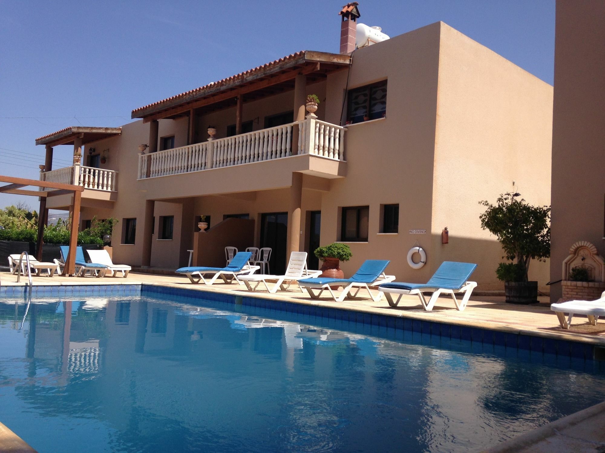 Anastasia Holiday Apartments Klorakas Exterior photo